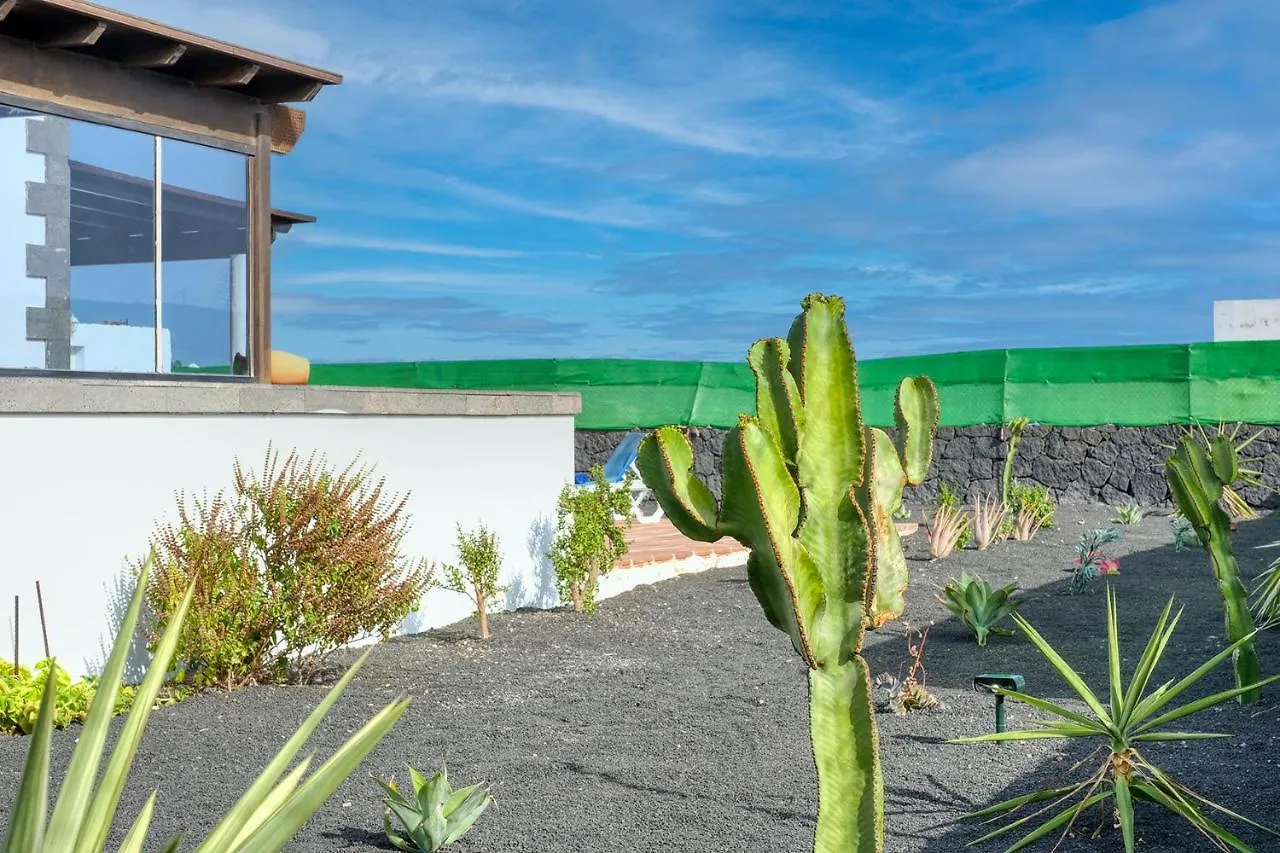 Сasa de vacaciones Villa Casa Fatmar Montana Roja-Piscina Privada Playa Blanca